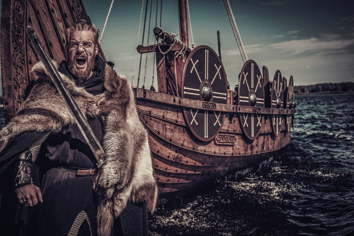 Những hải tặc người Viking này đã gây ra ra nhiều cuộc tấn công nhằm vào bờ biển ở Anh và châu Âu.