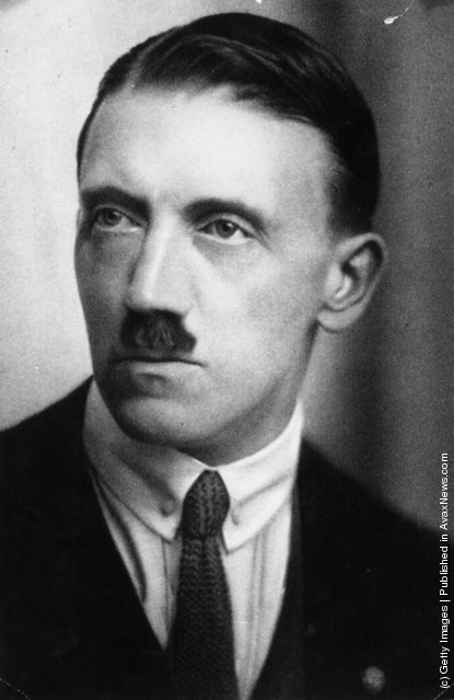 Diện mạo Hitler năm 1923.
