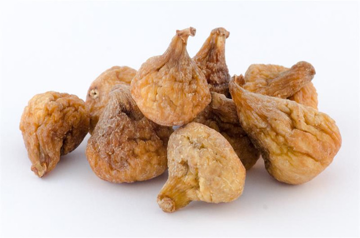 Khi bị ngộ độc, bạn có thể lấy 200g quả vả, 200g quả sung, lá móc mèo 50g, rễ canh châu 50g. Thái nhỏ phơi khô, tẩm rượu, sao vàng. Sau đó sắc uống ngày 1 thang, chia làm 2 lần uống trong ngày. Nguồn ảnh: YouTube, Kênh sức khỏe. (Thông tin trong bài thuốc chỉ mang tính chất tham khảo, khi sử dụng vui lòng tham khảo ý kiến bác sĩ.)