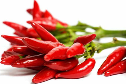Ớt bất ngờ lạ vị thuốc tăng sức đề kháng, giảm đau lưng, nhức xương khớp một cách nhanh chóng.