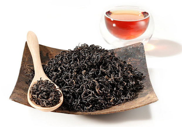 Trong trà đen có rất nhiều thành phần có khả năng phòng chống và trị các bệnh về tim mạch, tiểu đường, ung thư và ngăn ngừa mỡ tích tụ... Ảnh: Moc Son.