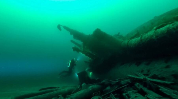 Dive Newquay - đơn vị dẫn đầu đoàn thám hiểm 4 người mới thực hiện chuyến lặn biển, khám phá xác tàu ngầm U-boat của Đức quốc xã "ngủ vùi" ở Đại Tây Dương.