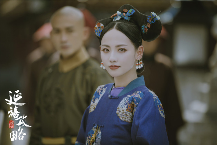Về sau, Đại tướng quân Triệu Huệ đánh bại Hoắc Tập Chiêm và phát hiện Y Mạt Nhĩ Hãn là một mỹ nhân xinh đẹp có cơ thể tỏa mùi hương quyến rũ. Do vậy, Triệu Huệ liền bắt nàng làm cống phẩm dâng lên cho hoàng đế Càn Long.
