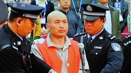 Trong quá trình xét xử, Zhang Lidong không hề tỏ ra ăn năn, hối cải về tội ác đã gây ra: “Tôi đã dùng hết sức mình đánh và giẫm đạp lên cô ta. Cô ta là một con quỷ. Chúng tôi phải tiêu diệt cô ta”.