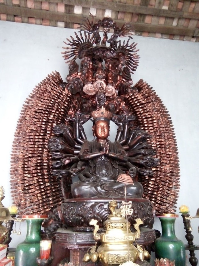 Vào ngày hôm qua (23/5), theo Quyết định số 1821/QĐ-TTg của Thủ tướng Chính phủ, tượng Phật nghìn mắt nghìn tay (Quan Âm Thiên Thủ Thiên Nhãn) tại chùa Mễ Sở, huyện Văn Giang, tỉnh Hưng Yên được công nhận bảo vật quốc gia.