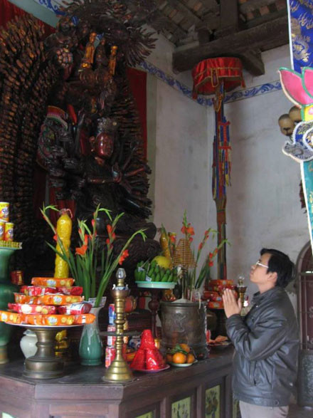 Bằng các nghiệp vụ, công an tìm thấy pho tượng Quan Âm Thiên Thủ Thiên Nhãn tại nhà một nghệ nhân ở Hồ Đắc Di, quận Đống Đa, Hà Nội. Người nghệ nhân này cho biết không hay biết về vụ trộm mà chỉ được người thuê phục chế. Theo đó, pho tượng được đưa trở về chùa Mễ Sở.