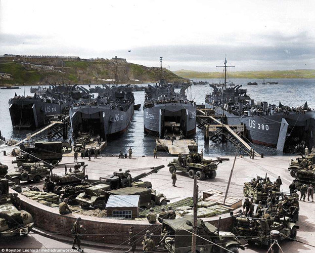 Quân đồng minh đã có chiến thắng giòn giã tại Normandy và từng bước đẩy phát xít Đức đến bờ vực thất bại hoàn toàn.