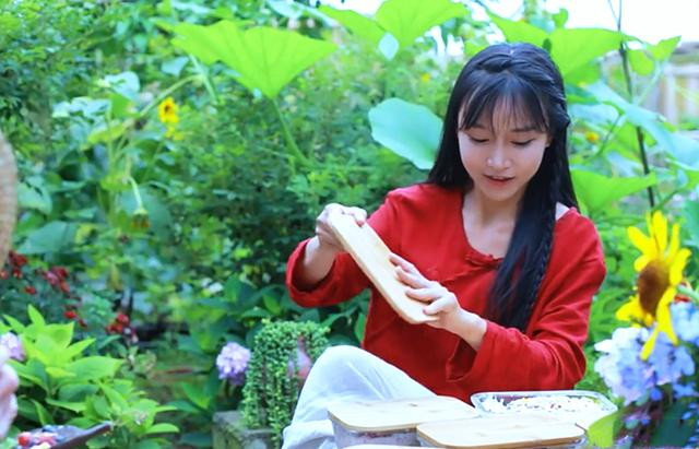 "Tiên nữ đồng quê" cũng rất hợp với các kiểu trang phục cổ trang.