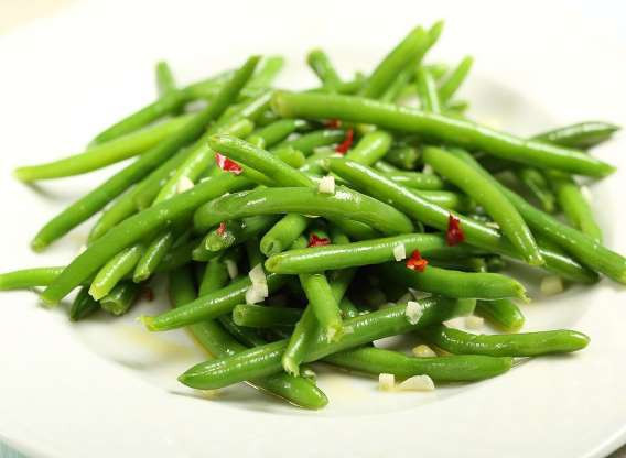 Đỗ xanh nấu chín sẽ có nhiều lợi ích trong việc hạ cholesterol hơn so với đỗ xanh sống. Cách tốt nhất để giữ được các chất chống oxy hóa của dỗ xanh lại là nướng, nấu chín bằng lò vi sóng, nước vỉ hoặc rán, chứ không phải luộc hay nấu áp suất.