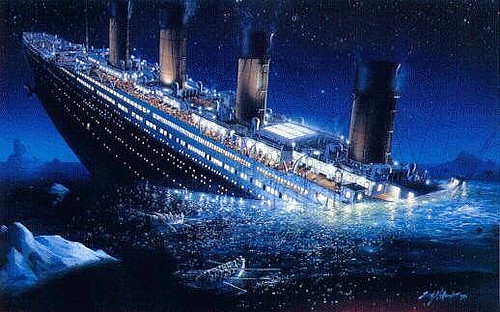 10 ngày trước khi tàu Titanic khởi hành, trong hai đêm liền, ông John nằm mơ thấy con tàu mà ông sắp lên sẽ bị chìm. Trong giấc mơ ấy, ông kinh hãi nhìn thấy nhiều người lớn và trẻ em rơi xuống biển với tiếng kêu la, cầu cứu thương tâm.