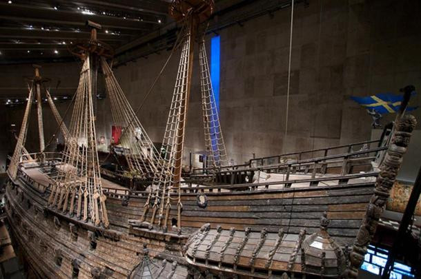 Nguyên do là vì vào ngày 10/8/1628, Vasa có chuyến khởi hành đầu tiên và cũng là cuối cùng. Vào ngày hôm ấy, tàu chiến của Thụy Điển rời bến tàu để ra khỏi vịnh Stockholm.