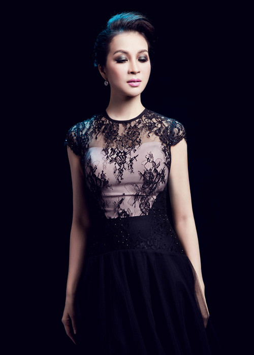Bộ ảnh MC Thanh Mai được thực hiện bởi nhiếp ảnh gia Tiên Nguyễn với sự hỗ trợ của ê-kíp gồm: stylist Tân Đà Lạt, trang điểm Phúc Nghĩa, làm tóc Võ Cường Bằng Nguyễn, trang phục NTK Minh Tú, Hoàng Hải.