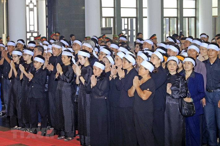 Gia quyến nguyên Tổng Bí thư Đỗ Mười tại lễ truy điệu. (Nguồn: TTXVN)