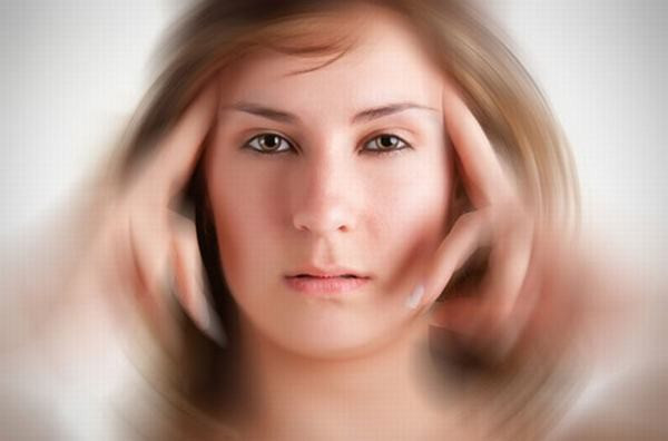 Chóng mặt hoặc mất thăng bằng: Đây có thể là dấu hiệu của cơn đột quỵ nhưng nó rất dễ nhầm lẫn với dấu hiệu của các căn bệnh khác.