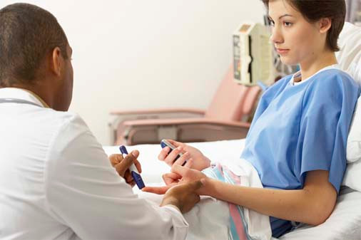 Ngăn ngừa tiểu đường: Những người ngủ ít hơn 6 tiếng/đêm có nguy cơ phát triển bệnh tiểu đường khoảng 1,7 lần và những người ngủ ít hơn 5 tiếng/đêm tăng 2,5 lần nguy cơ mắc căn bệnh này.