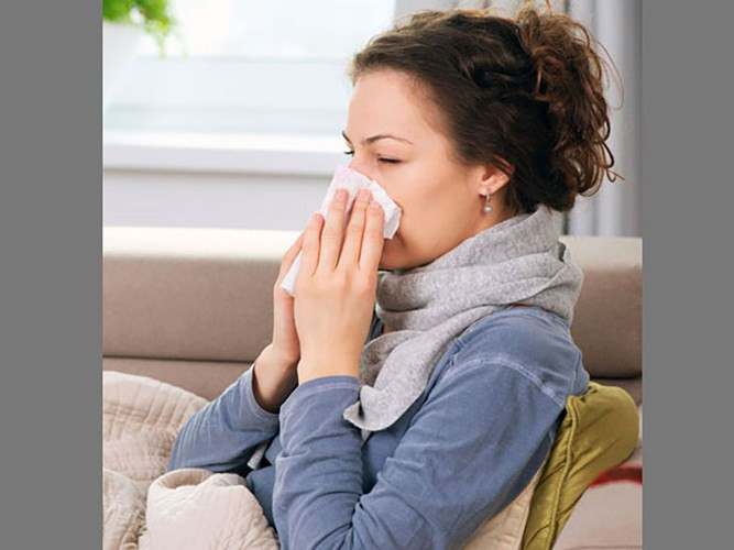 Ít bị cảm lạnh: Theo nghiên cứu khoa học, những người ngủ ít hơn 7 tiếng một đêm thường bị cảm lạnh gấp 3 lần.