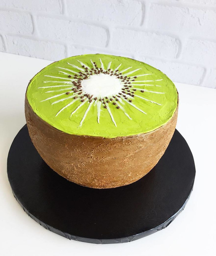 Cô Vigil còn sáng tạo ra chiếc bánh hình nửa trái kiwi.