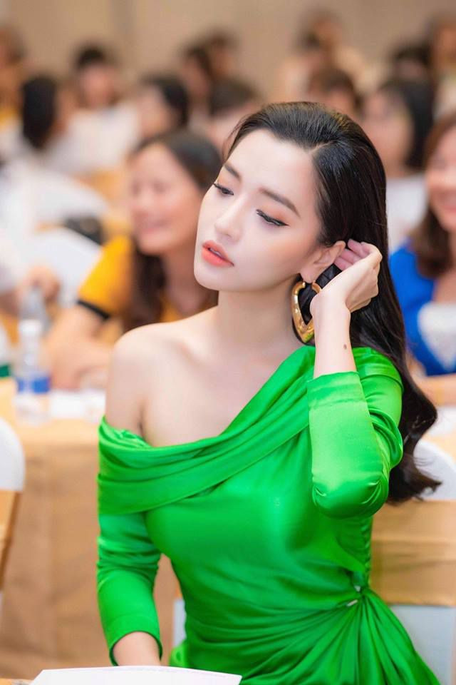 Nhờ chế độ ăn kiêng hợp lý, Bích Phương đã liền một mạch 4kg trong vòng 3 tháng.