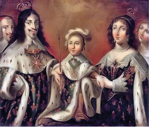 Do lên ngai vàng từ khi còn nhỏ tuổi nên mẹ của vua Louis XIV là Anne đã nhiếp chính, xử lý chuyện triều chính, chăm lo cho cuộc sống của hàng chục triệu người dân Pháp.