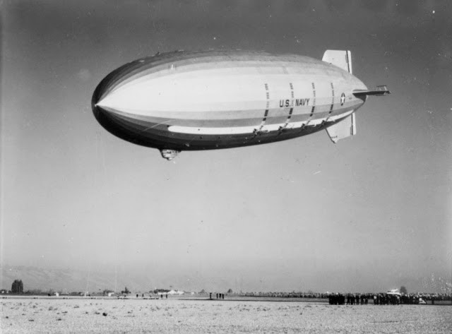 USS Macon có thiết kế nhẹ hơn không khí để do thám trên bầu trời, mang theo và vận hành các máy bay hai tầng cánh trong nhiệm vụ trinh sát.