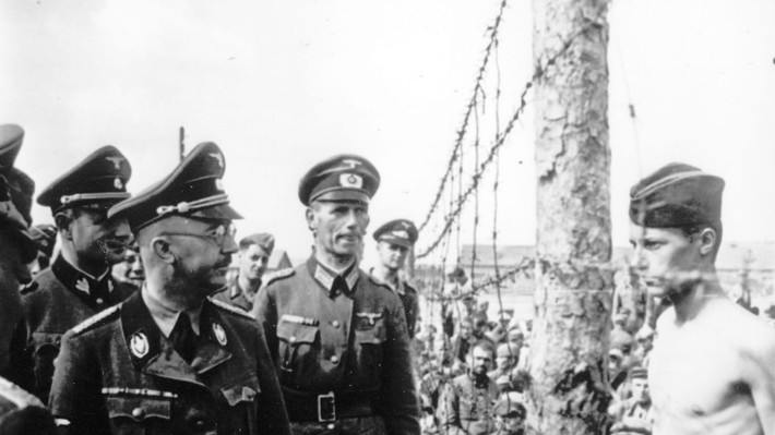 Nhà độc tài Hitler đã cho thành lập lực lượng cảnh sát này năm 1933 để hỗ trợ trùm phát xít trong nhiều hoạt động nhằm củng cố chính quyền, đàn áp hay thủ tiêu kẻ thù nội bộ của Đức Quốc xã.