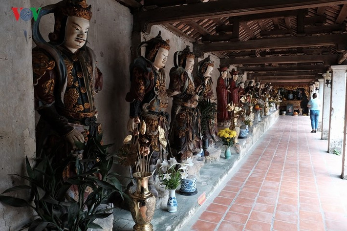 Điều đáng ngạc nhiên không phải là số lượng các pho tượng đất mà là độ bền vững không tưởng của chúng.
