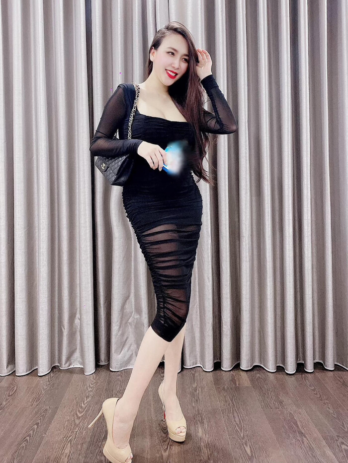 Trong thời gian mang song thai, Thảo Bebe cố gắng cân đối chế độ ăn uống để không tăng quá nhiều cân.