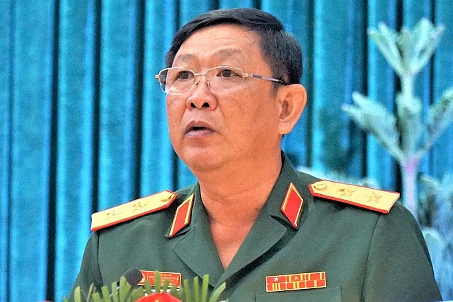 Tháng 9/2019, ông Thắng được thăng quân hàm Trung tướng. Sau đó giữ chức Bí thư Đảng ủy Quân khu 9 nhiệm kỳ 2020-2025, Chính ủy Quân khu 9.