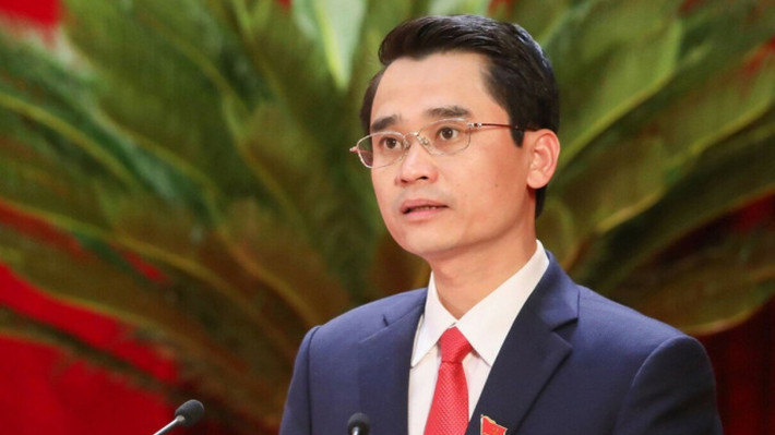 Trước đó, Ban Thường vụ Tỉnh ủy Quảng Ninh cũng đã thống nhất chủ trương cho ông Phạm Văn Thành thôi đảm nhiệm chức vụ Phó Chủ tịch UBND tỉnh, nhiệm kỳ 2021 - 2026, theo nguyện vọng để nhận nhiệm vụ công tác khác.