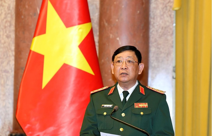 Tại buổi lễ, Thượng tướng Huỳnh Chiến Thắng bày tỏ lòng biết ơn sâu sắc tới Đảng, Nhà nước, Quân ủy Trung ương, Bộ Quốc phòng, các ban, bộ, ngành, địa phương và cá nhân Chủ tịch nước. Thượng tướng Huỳnh Chiến Thắng khẳng định sẽ quán triệt thực hiện đầy đủ, nghiêm túc, hiệu quả những nội dung mà Chủ tịch nước căn dặn, giao nhiệm vụ; luôn tuyệt đối trung thành với Đảng, Tổ quốc và nhân dân, kiên định Chủ nghĩa Mác-Lênin, tư tưởng Hồ Chí Minh, mục tiêu lý tưởng của Đảng.