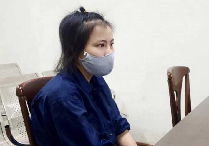 Bạo hành con gái 3 tuổi đến tử vong: Ngày 23/5, Tòa gia đình và người chưa thành niên (TAND TPHCM) xét xử bị cáo Trần Thị Dung (27 tuổi, Thừa Thiên - Huế) tội “giết người”. Dung có hành vi bạo hành cháu T.N.K.C ( 3 tuổi, con ruột Dung) dẫn đến cháu tử vong. Phiên tòa sau đó đã hoãn. Tháng 9/2020, Dung đưa cháu C vào TPHCM đi bán vé số, ăn xin. Sáng 17/11/2020, thấy C làm bẩn người trong nhà vệ sinh, Dung đánh, cầm 2 chân cháu C. dốc ngược lên, đập đầu cháu C. xuống nền nhà nhiều lần. Cháu C. chảy máu ở mặt, Dung lau rồi tiếp tục nắm 2 chân cháu C. đập đầu cháu xuống nền nhà. Cháu C bất tỉnh, được đưa đi cấp cứu nhưng đã tử vong vào ngày 15/1/2021.