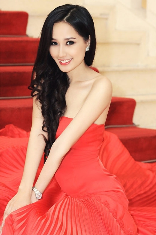 Mặc dù khi đăng quang đã nhận phải không ít chỉ trích về nhan sắc, nhưng thời gian qua đi, Mai Phương Thúy đã là một trong những Hoa hậu đẹp nhất, nổi tiếng nhất và giàu có nhất showbiz Việt cho tới thời điểm này.