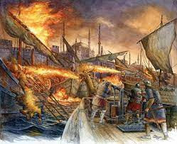 Một số sử liệu ghi chép về việc quân đội Byzantine sử dụng ngọn lửa Hy Lạp trong các cuộc chiến bảo vệ kinh đô Constantinople nhiều lần trước các cuộc xâm lược của kẻ địch.