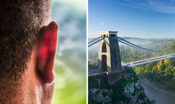 Khi ấy, khoảng 80 người dân ở Bristol báo cáo về việc nghe thấy âm thanh bí ẩn rất rõ vào ban đêm. Chỉ những người nhạy cảm về âm thanh mới nghe thấy nó.