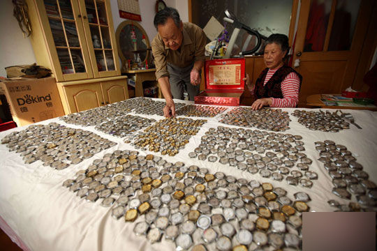 Ông Xue dành khá nhiều thời gian chăm chút cho những "đứa con cưng" của mình.