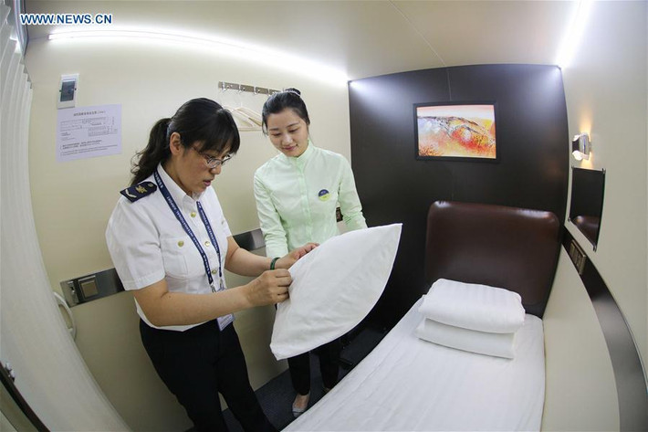 Tuy diện tích mỗi phòng nghỉ hạn chế, nhưng mang nhiều ưu điểm về tiện lợi, giá thành, vẫn đảm bảo tính riêng tư như nhà nghỉ truyền thống.