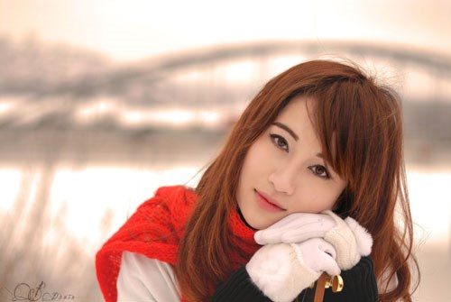 Vũ Thị Phương Anh hiện đang học Đại Học Y, khoa Răng Hàm Mặt, Liên bang Nga. Cô bạn có thành tích: giải ba môn trượt tuyết, giải nhất cuộc thi thiết kế quần áo, giải nhì cuộc thi tài năng, huy chương vàng môn Karatedo, 2 huy chương bạc nhảy hiphop, top 5 môn bơi lội. Cô bạn có quan điểm sống: cố gắng trở thành 1 bác sĩ giỏi, để giúp đỡ những người xung quanh và đặc biệt là không phụ công bố mẹ đã nuôi dưỡng mình.