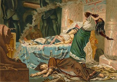 Không những vậy, Nữ hoàng Cleopatra nổi tiếng trong lĩnh vực điều chế hương liệu. Bà hoàng này đã tạo ra nhiều loại hương thơm quyến rũ khiến đàn ông si mê, say đắm.