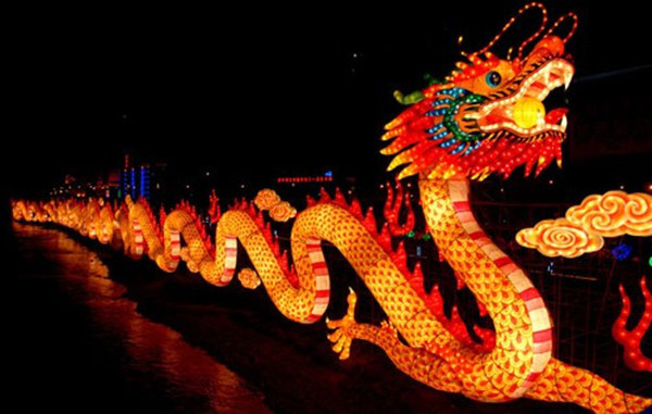 Trước khi phát hiện bộ xương này, một số người dân địa phương cho hay đã nhìn thấy con rồng - sinh vật huyền bí trong các giai thoại, truyền thuyết của người Trung Quốc.