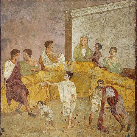 Cuộc sống của người dân Pompeii vô cùng sung túc khi có những khu chợ mua bán thực phẩm, lò sản xuất bánh mì hay các địa điểm dành cho những cặp tình nhân...