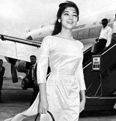 Từng là một mỹ nhân nổi tiếng đất Sài Thành thời kỳ trước năm 1975, Thẩm Thúy Hằng khiến các đại gia thời bấy giờ mê mẩn nhan sắc mặn mà và tài năng diễn xuất vượt trội của bà. Ảnh: Phununews.