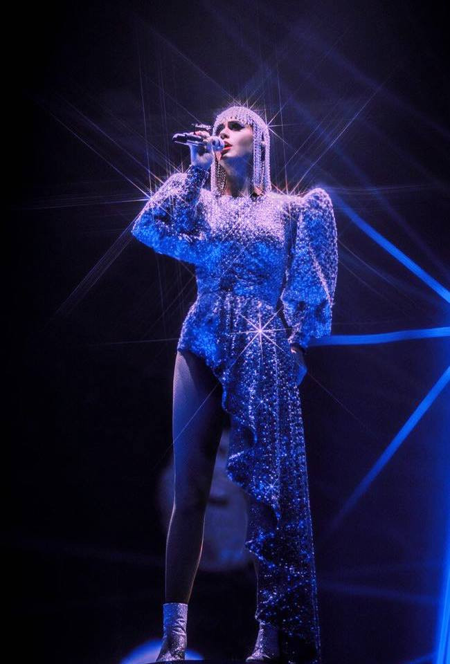 Katy Perry mặc trang phục diễn do Nguyễn Công Trí thiết kế. Witness là show diễn trong tour diễn thế giới của Katy Perry. Ảnh: Getty Images