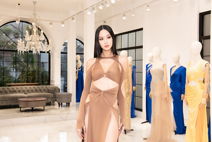 Bảo Ngọc chứng minh cho fans sắc đẹp thấy bản thân cô vẫn ổn và rất sẵn sàng để chinh chiến trên đấu trường quốc tế.