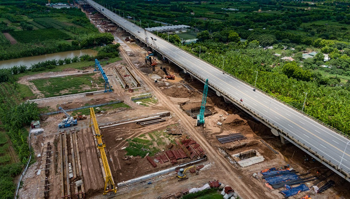 Dự kiến năm 2023 cầu sẽ được thông xe.
