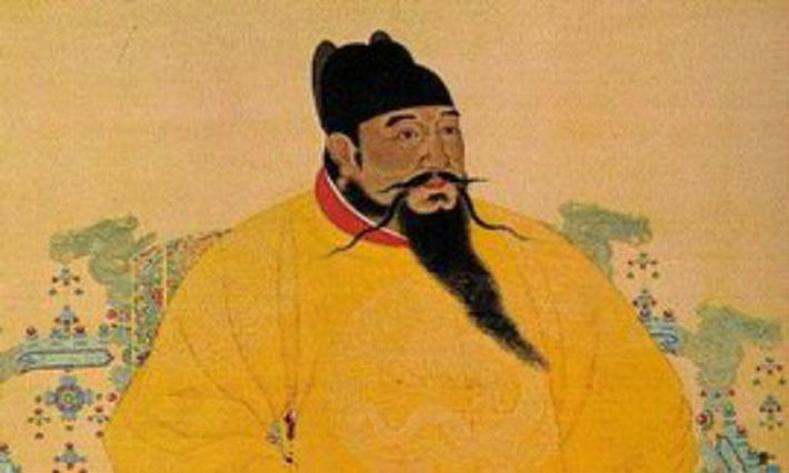 Minh Thành Tổ để lại nhiều dấu ấn quan trọng trong lịch sử Trung Quốc. Trong số này có việc vào năm 1407, Chu Đệ - hoàng đế thứ ba nhà Minh đã cho khởi công xây dựng Tử Cấm Thành. Sau 14 năm thi công, cung điện hoàng gia này hoàn thành với diện tích tổng thể 720.000 m2 và có tới 9.999 phòng.