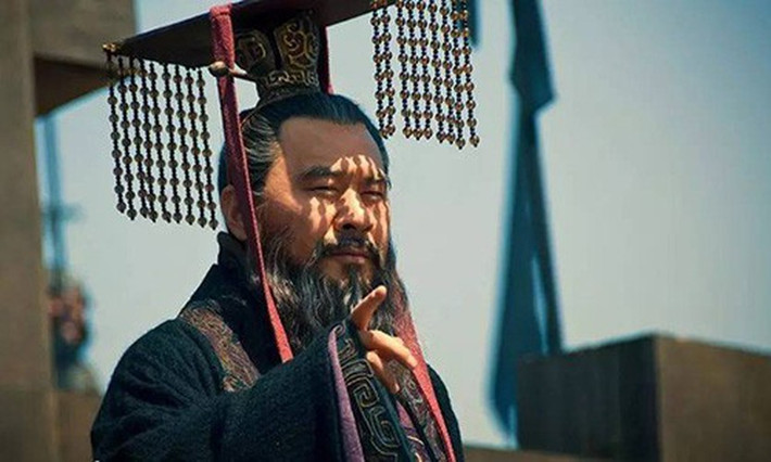 Tào Tháo là người đặt nền móng hình thành nhà Tào Ngụy thời Tam quốc. Ông cùng với Lưu Bị và Tôn Quyền lập nên thế chân vạc “Ngụy - Thục - Ngô” trong cuộc chiến Tam quốc sau khi nhà Hán tan rã.
