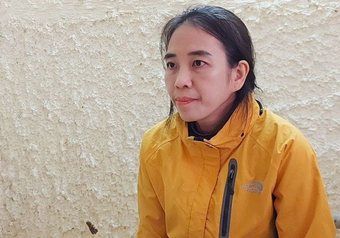 Một diễn biến khác của vụ án, Công an Hà Tĩnh cũng đã tống đạt quyết định thay đổi quyết định khởi tố bị can số 1 đối với Mai Thị Hoa (Giám đốc Công ty Cổ phần đầu tư trang thiết bị y tế Hà Tĩnh) từ tội “Trốn thuế” thành tội “Vi phạm quy định về đấu thầu gây hậu quả nghiêm trọng”.