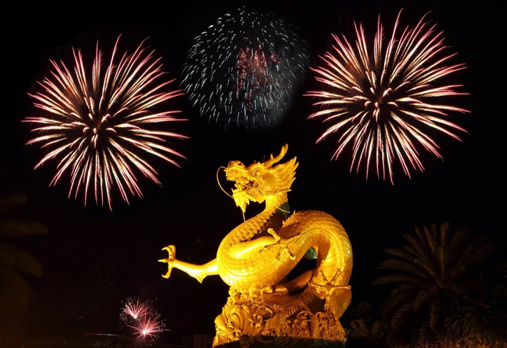 Vì vậy, sáng chế này được sử dụng rộng rãi trong dịp đầu năm mới.