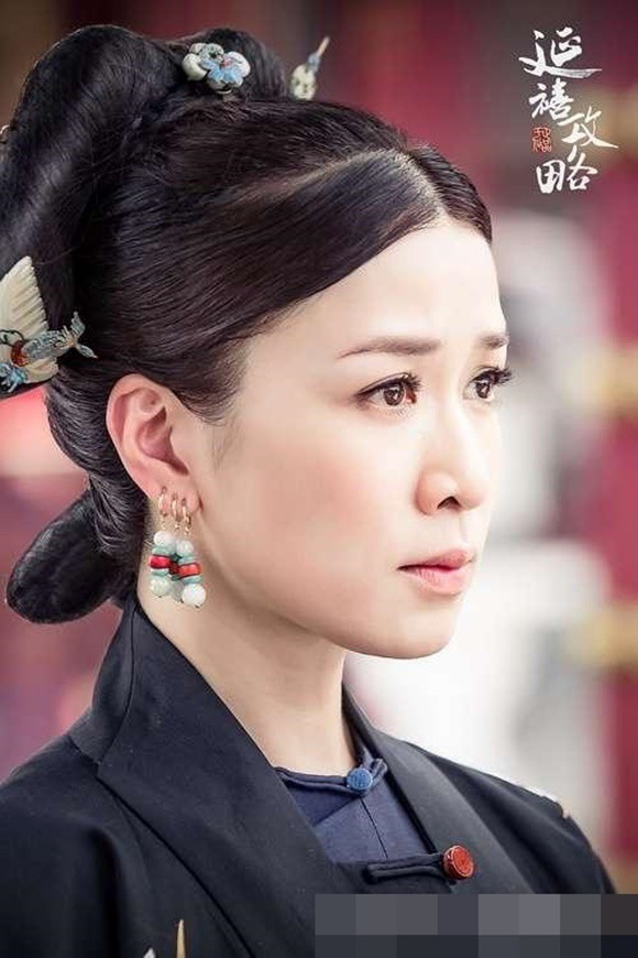 Một năm sau, bà qua đời khi chỉ có 2 nô tỳ bên cạnh. Đám tang của bà diễn ra vô cùng hiu quạnh và thảm thương khi Càn Long ra lệnh chôn bà chung với mộ của Thuần Huệ Hoàng quý phi. Ảnh trong bài mang tính minh họa.