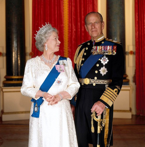 Với 68 năm trị vì, Nữ hoàng Elizabeth II trở thành người ngồi trên ngai vàng lâu nhất trong lịch sử Vương quốc Anh tính đến thời điểm hiện nay.